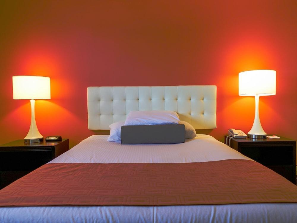Howard Johnson By Wyndham Gravenhurst Esterno foto